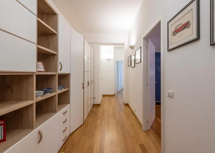 شقة Bnbutler - Strigelli, 13 - Accogliente Bilocale Con Balcone
