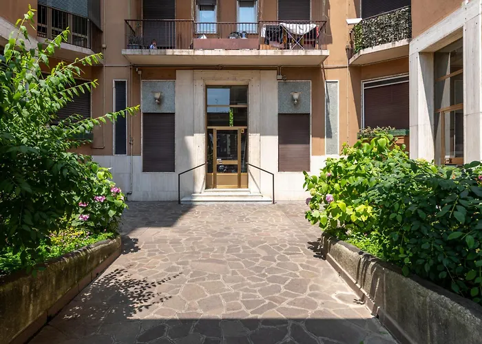 Bnbutler - Strigelli, 13 - Accogliente Bilocale Con Balcone شقة ميلان