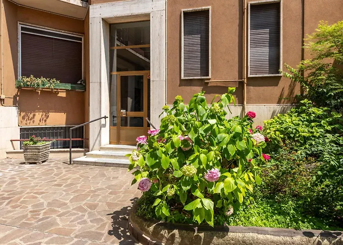 شقة Bnbutler - Strigelli, 13 - Accogliente Bilocale Con Balcone *