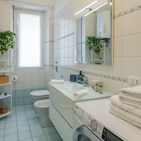 Bnbutler - Strigelli, 13 - Accogliente Bilocale Con Balcone Appartement